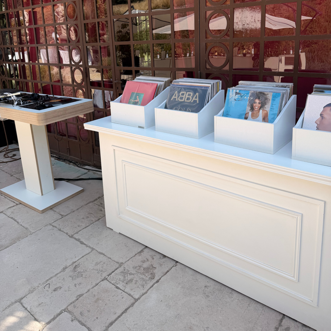Vinyl Bar Option